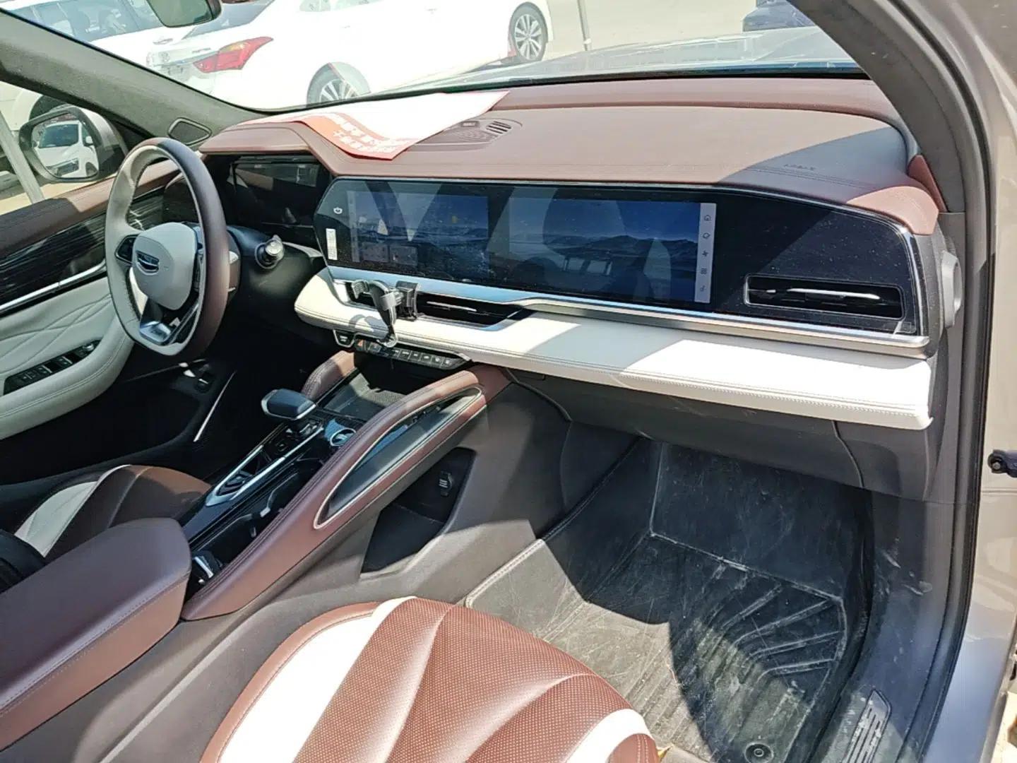 Geely Auto Monjaro L 2021 2.0TD DCT EVO Two-Wheel Drive Prestige Version — миниатюра 17