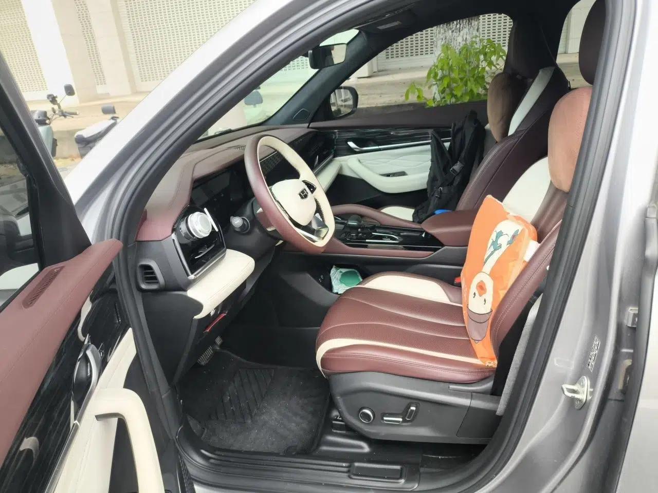 Geely Auto Monjaro L 2021 2.0TD DCT EVO Two-Wheel Drive Prestige Version — миниатюра 15