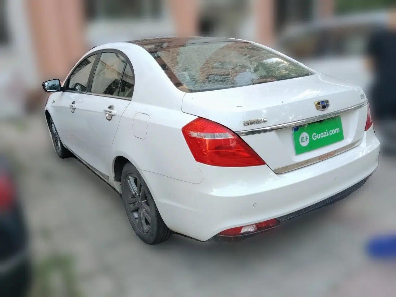 Geely Auto Emgrand 2017 Sedan Million Edition 1.5L CVT Upward Version — миниатюра 4
