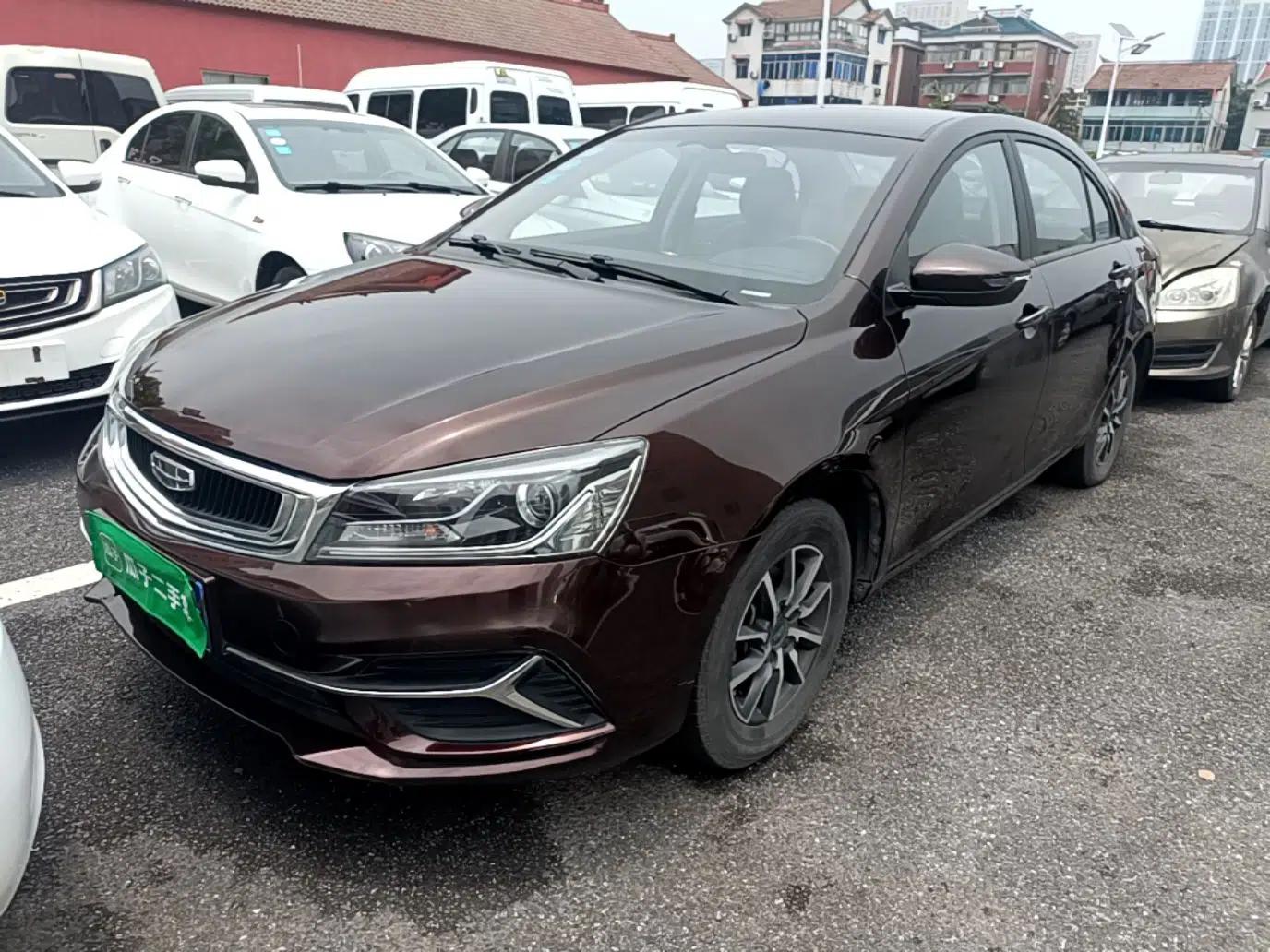 Geely Auto Emgrand 2019 Leading Edition 1.5L Manual Luxury Model China VI Standard — миниатюра 1