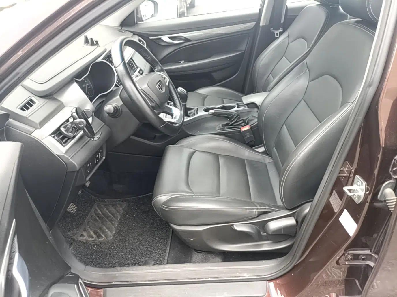 Geely Auto Emgrand 2019 Leading Edition 1.5L Manual Luxury Model China VI Standard — миниатюра 17