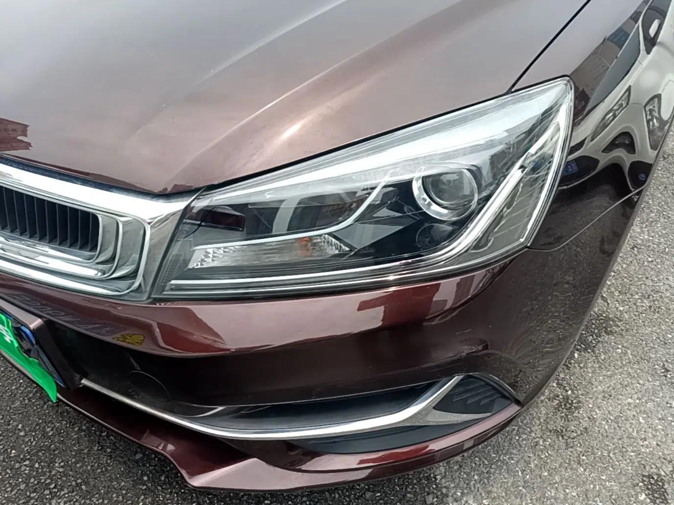 Geely Auto Emgrand 2019 Leading Edition 1.5L Manual Luxury Model China VI Standard — миниатюра 8