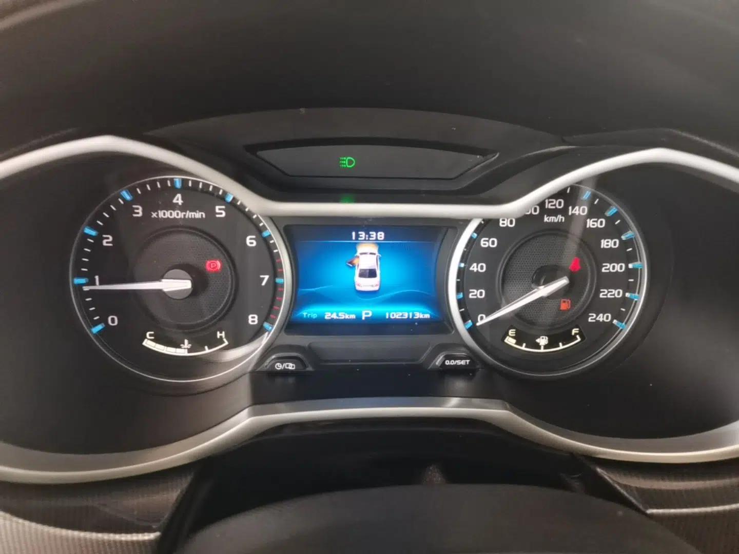 Geely Auto Emgrand 2017 Sedan Million Edition 1.5L CVT Upward Connectivity Version — миниатюра 19