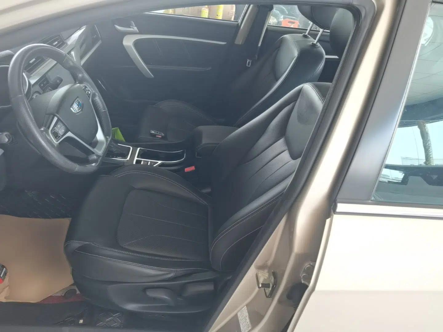 Geely Auto Emgrand 2017 Sedan Million Edition 1.5L CVT Upward Connectivity Version — миниатюра 22