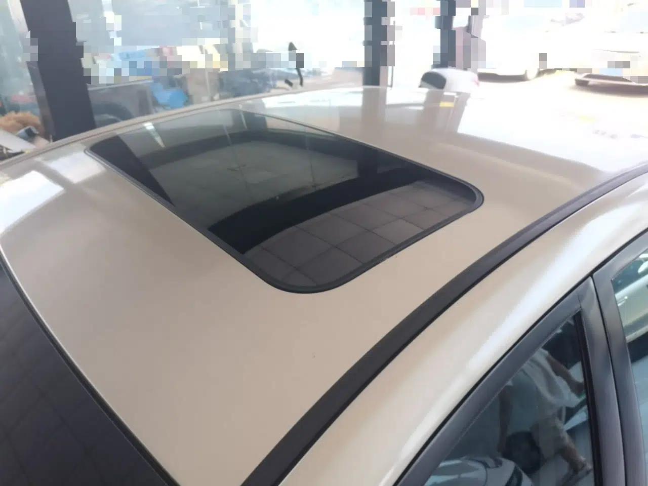 Geely Auto Emgrand 2017 Sedan Million Edition 1.5L CVT Upward Connectivity Version — миниатюра 7