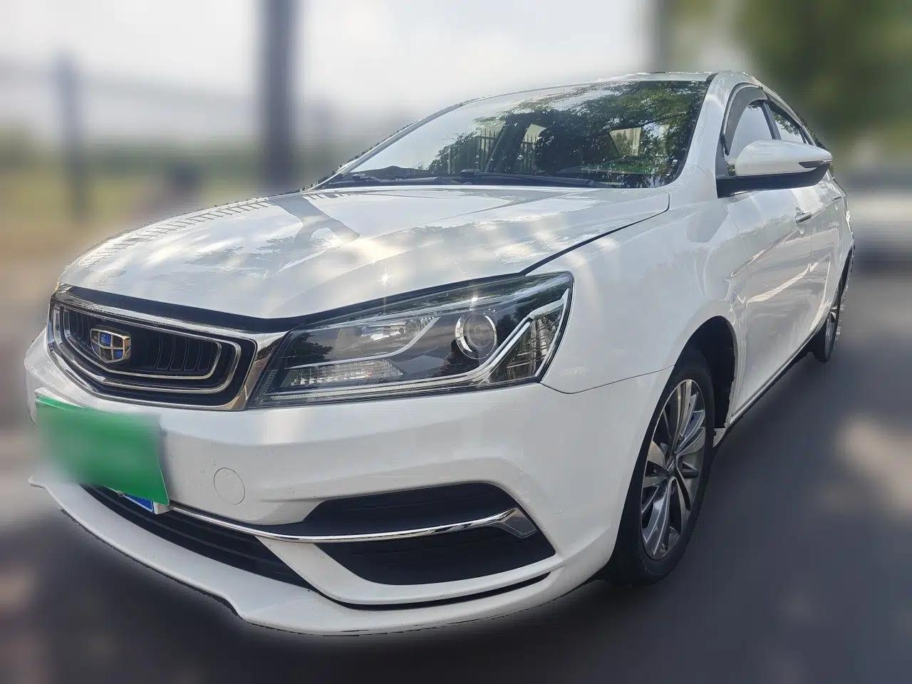 Geely Auto Emgrand 2018 1.5L CVT Upward Connect Edition — миниатюра 1