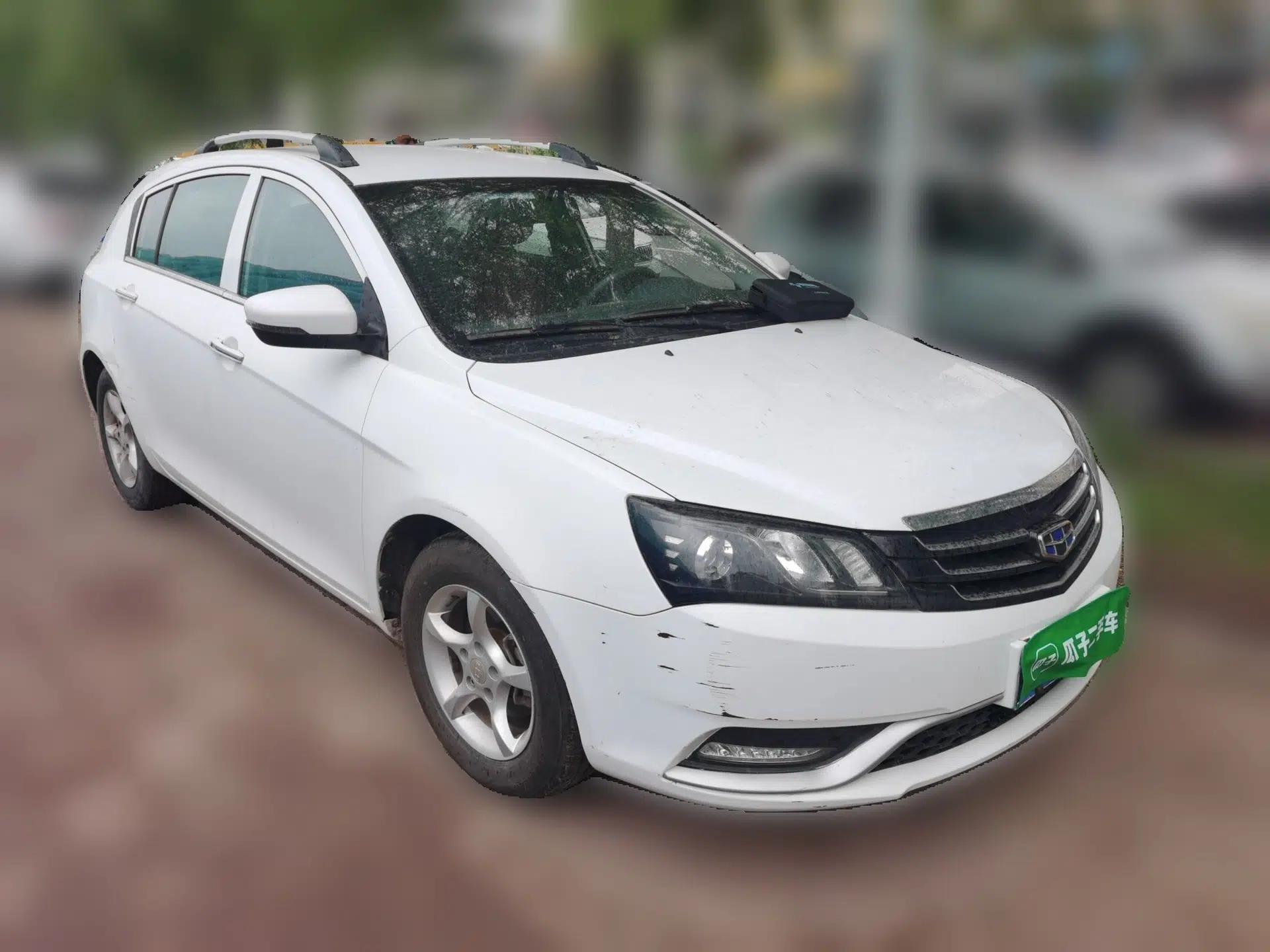 Geely Auto Emgrand 2014 Hatchback 1.5L Manual Fashion Edition — миниатюра 3