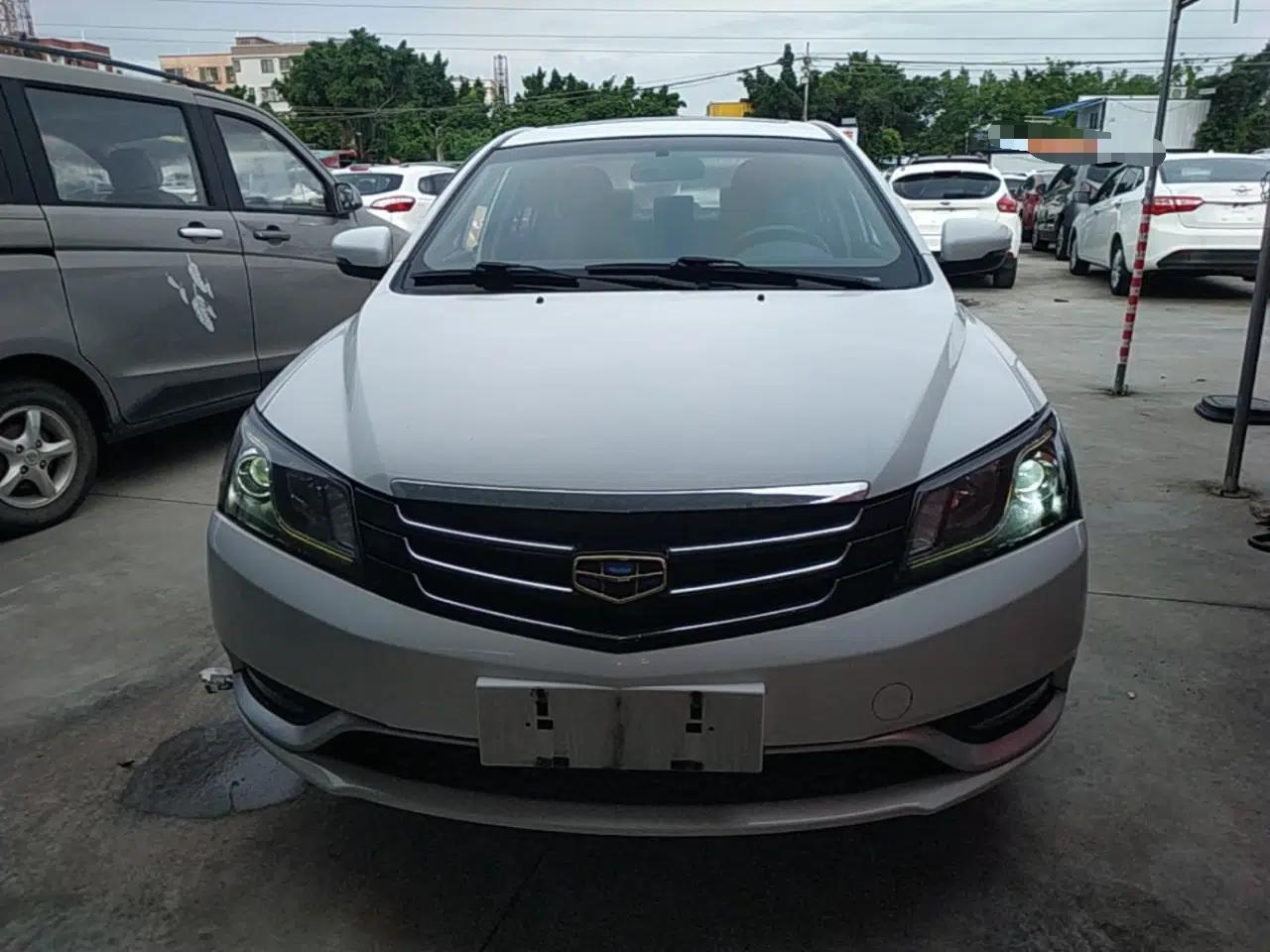 Geely Auto Emgrand 2015 Sedan 1.5L Manual - Top Trim Level — миниатюра 2