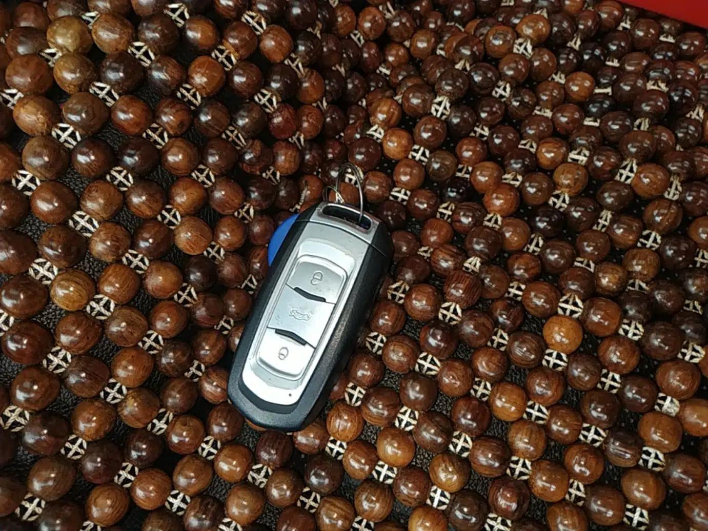Geely Auto Emgrand 2015 Sedan 1.5L Manual - Top Trim Level — миниатюра 28