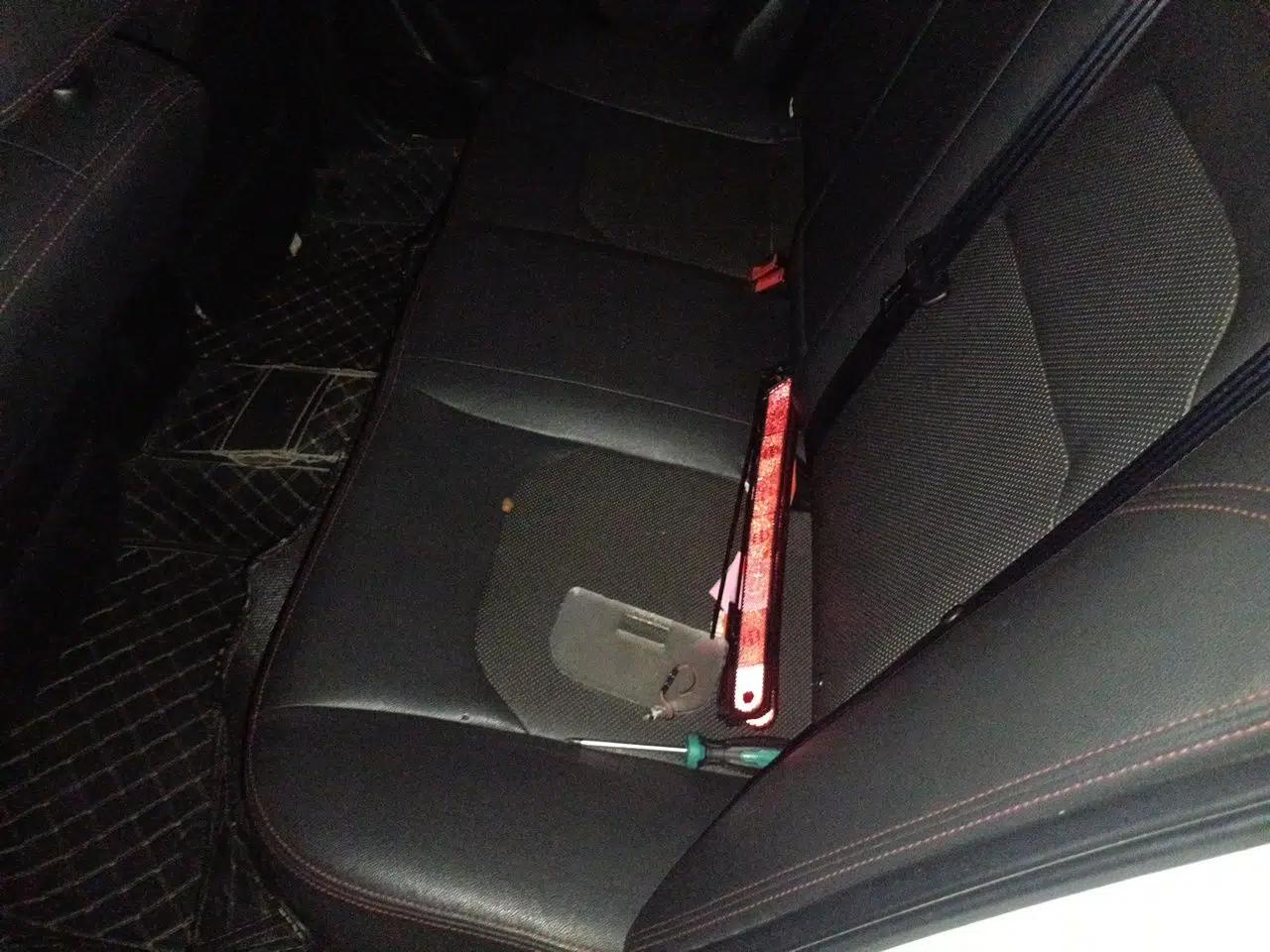 Geely Auto Emgrand 2015 Sedan 1.5L CVT Upward Version — миниатюра 17