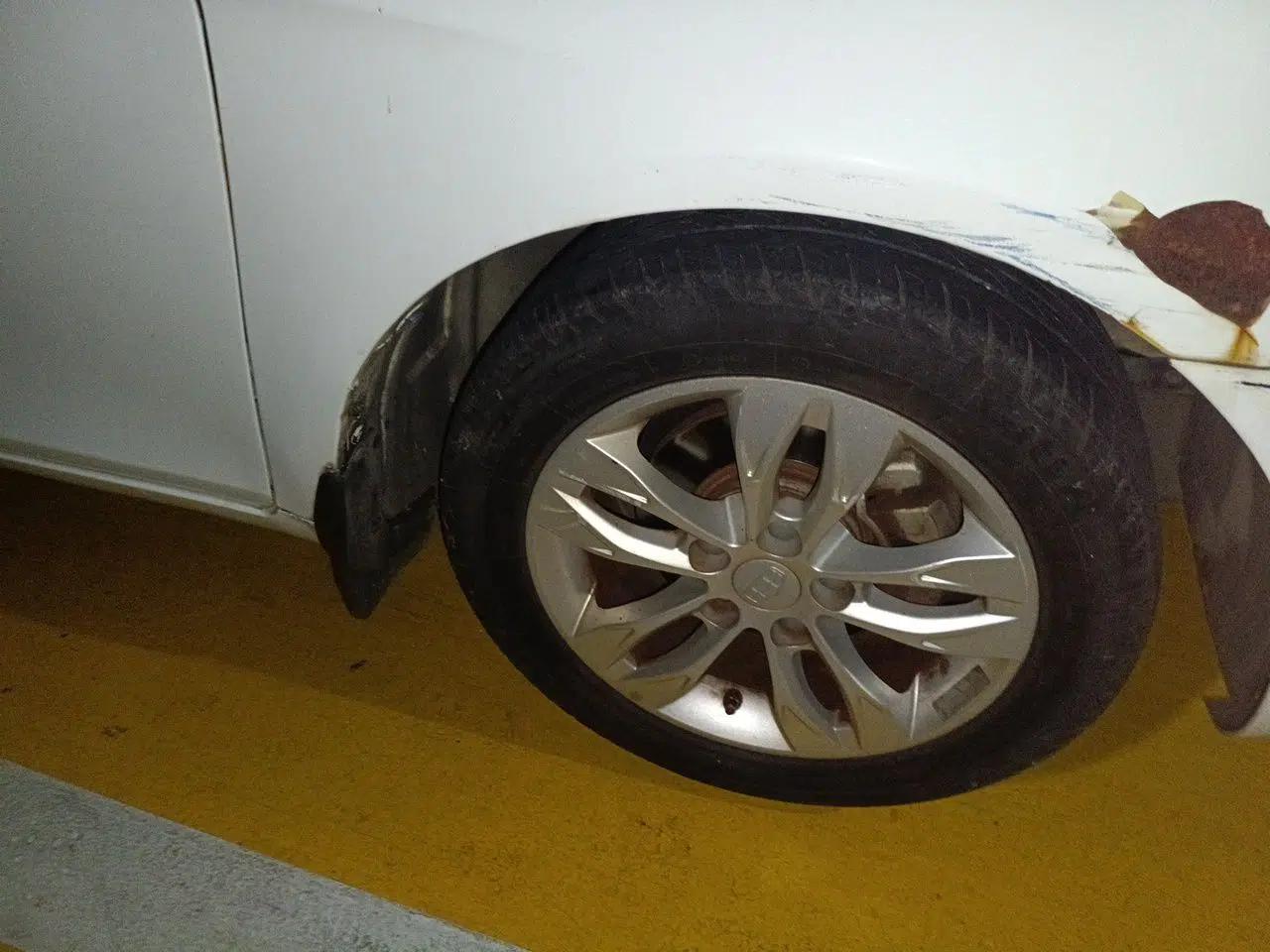 Geely Auto Emgrand 2015 Sedan 1.5L CVT Upward Version — миниатюра 8