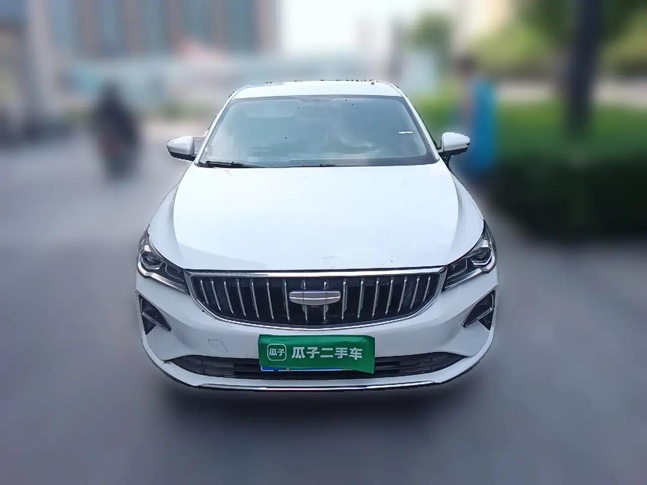 Geely Auto Emgrand 2025 4th Generation 1.5L Manual - Starry Edition — миниатюра 2