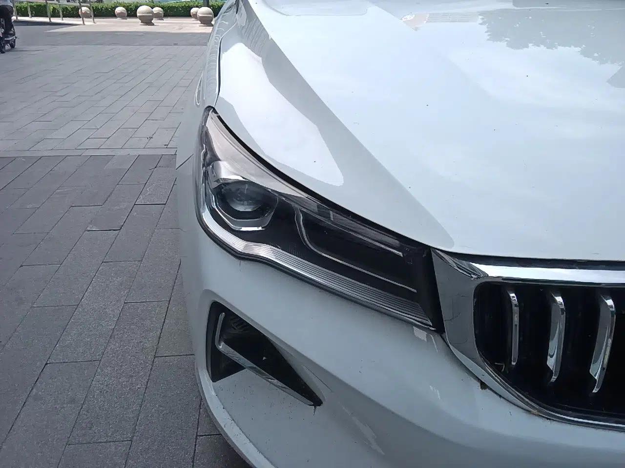 Geely Auto Emgrand 2025 4th Generation 1.5L Manual - Starry Edition — миниатюра 7