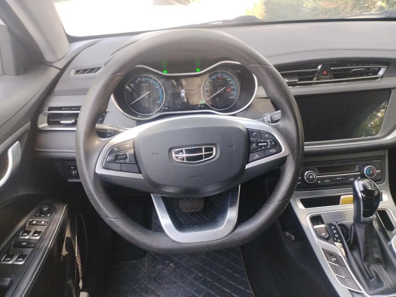 Geely Auto Emgrand 2021 UP 1.5L CVT Luxury Model — миниатюра 10