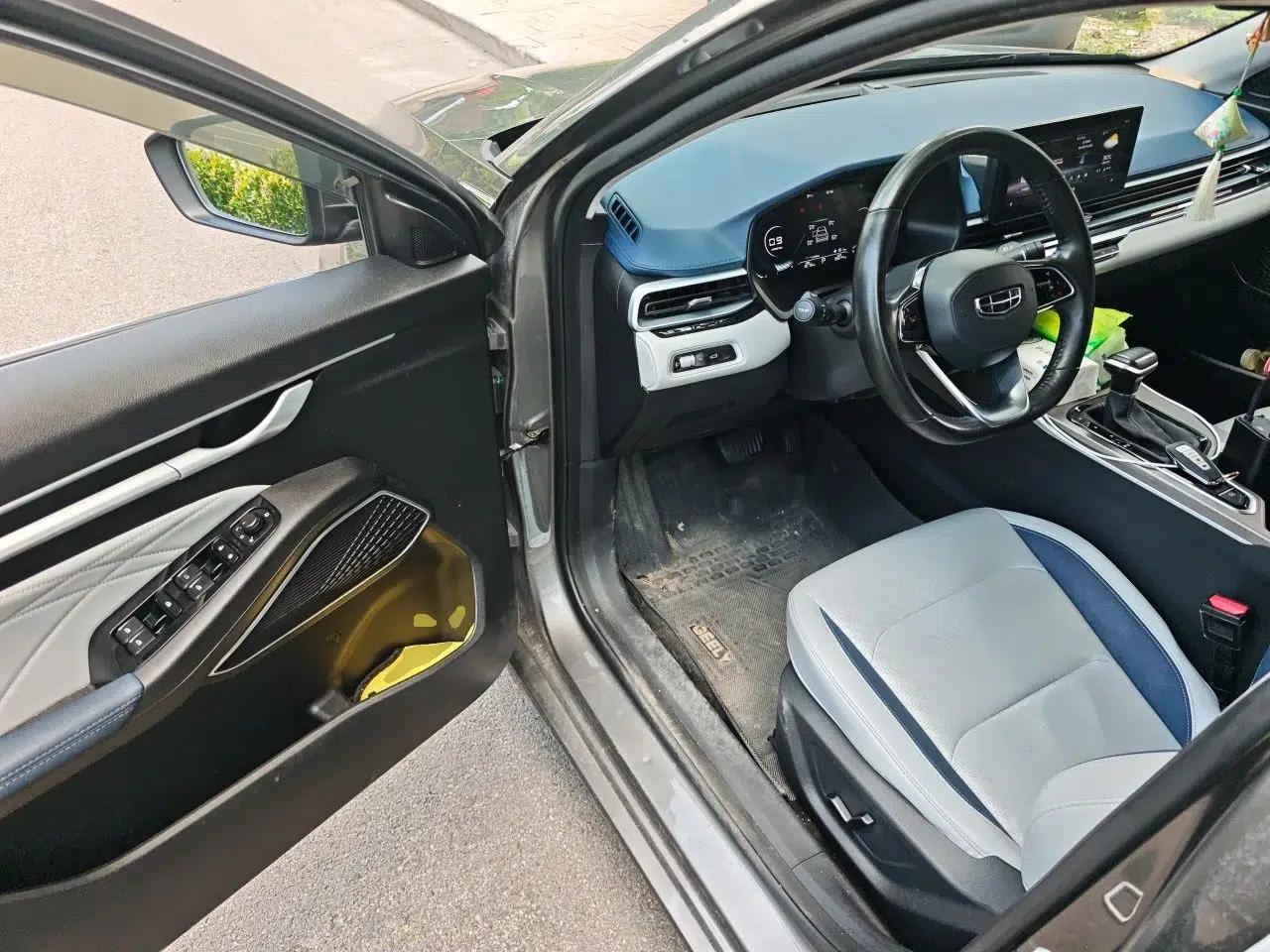 Geely Auto Emgrand 2022 4th Generation 1.5L CVT Flagship Model — миниатюра 13