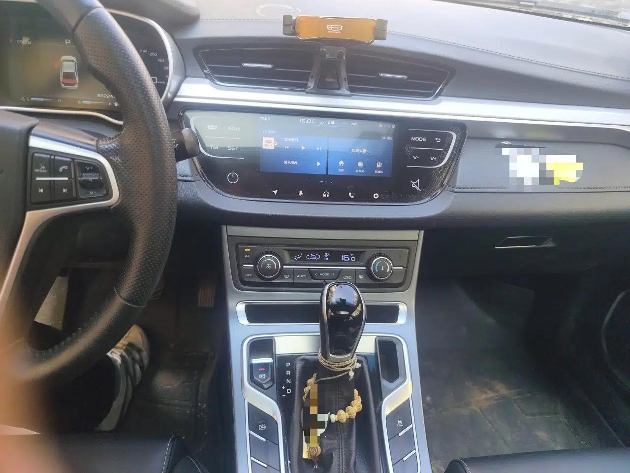 Geely Auto Emgrand 2018 1.5L CVT Upward Connect Edition — миниатюра 13