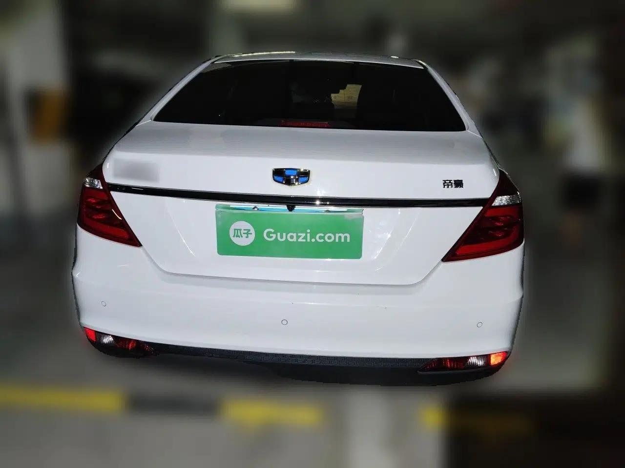 Geely Auto Emgrand 2017 Sedan Million Edition 1.5L CVT Upward Version — миниатюра 5