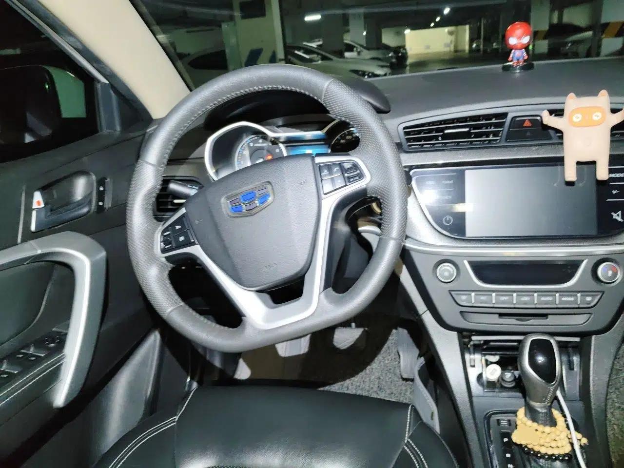 Geely Auto Emgrand 2017 Sedan Million Edition 1.5L CVT Upward Version — миниатюра 10