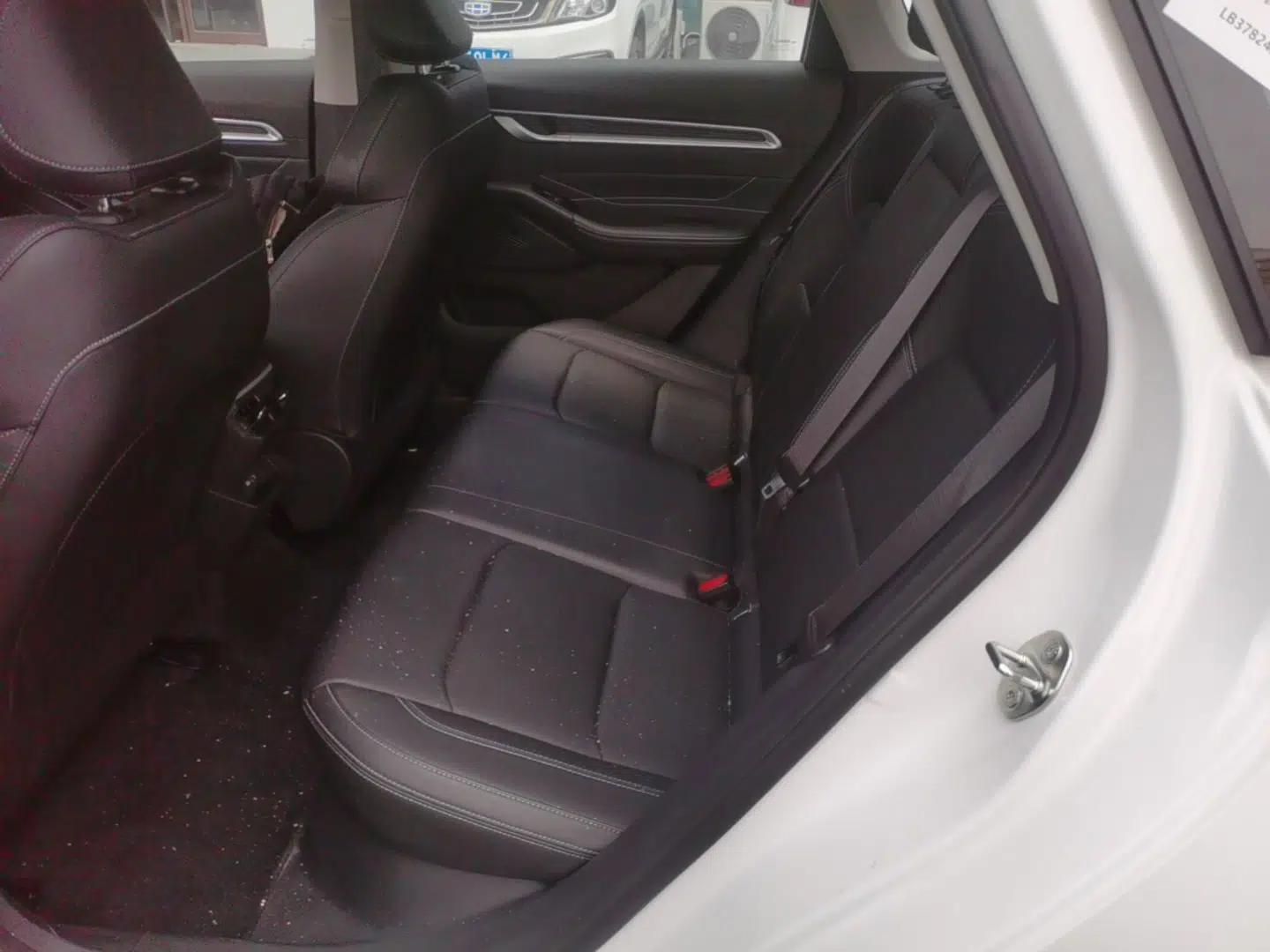 Geely Auto Emgrand 2026 Model 4th Generation 4 Millionth Anniversary Edition 1.5L CVT Feiyue Edition — миниатюра 20