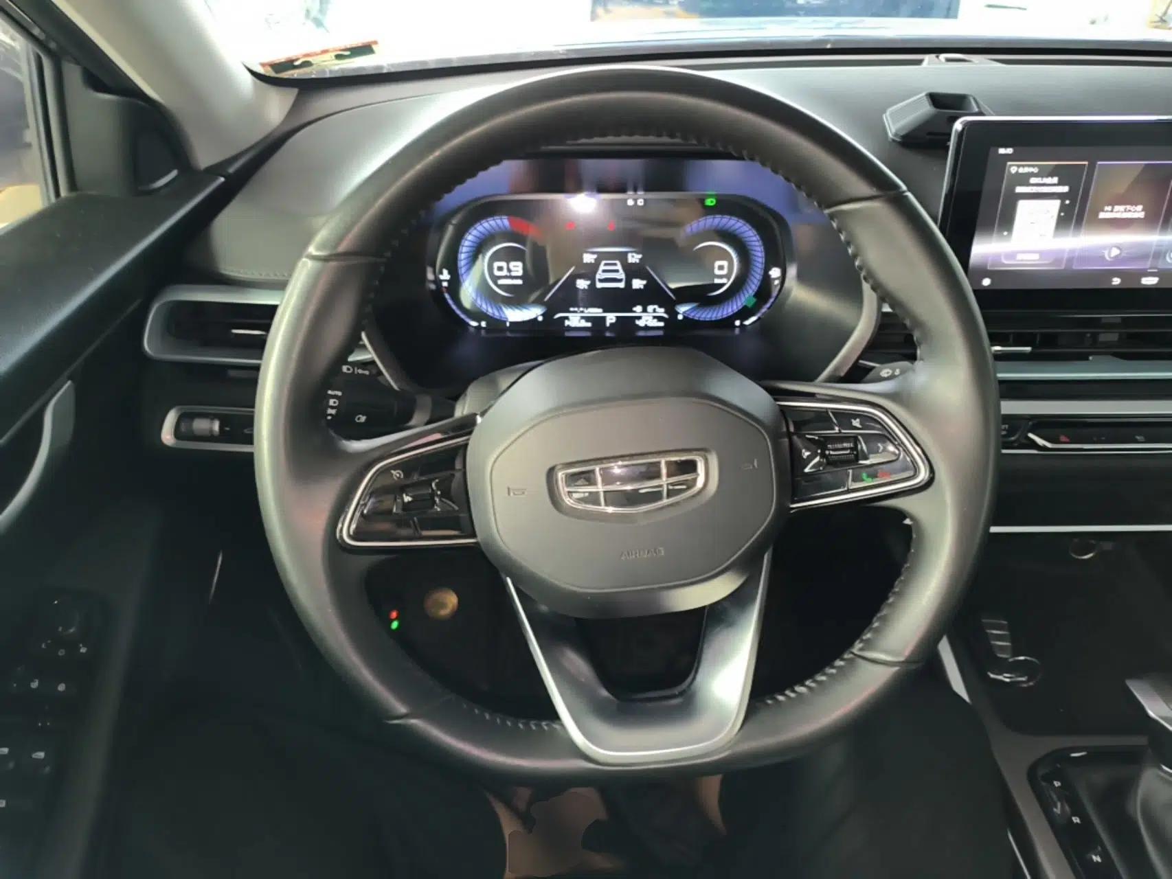 Geely Auto Emgrand 2022 4th Generation 1.5L CVT Luxury Model — миниатюра 13
