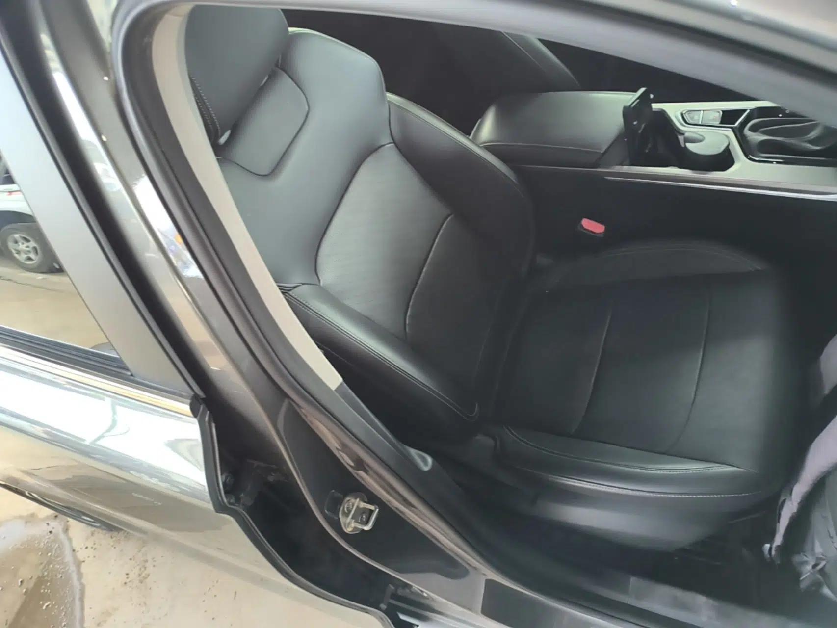 Geely Auto Emgrand 2022 4th Generation 1.5L CVT Luxury Model — миниатюра 19