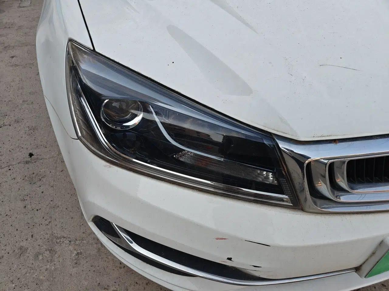 Geely Auto Emgrand 2019 Leading Edition 1.5L CVT Luxury Model China VI Standard — миниатюра 7