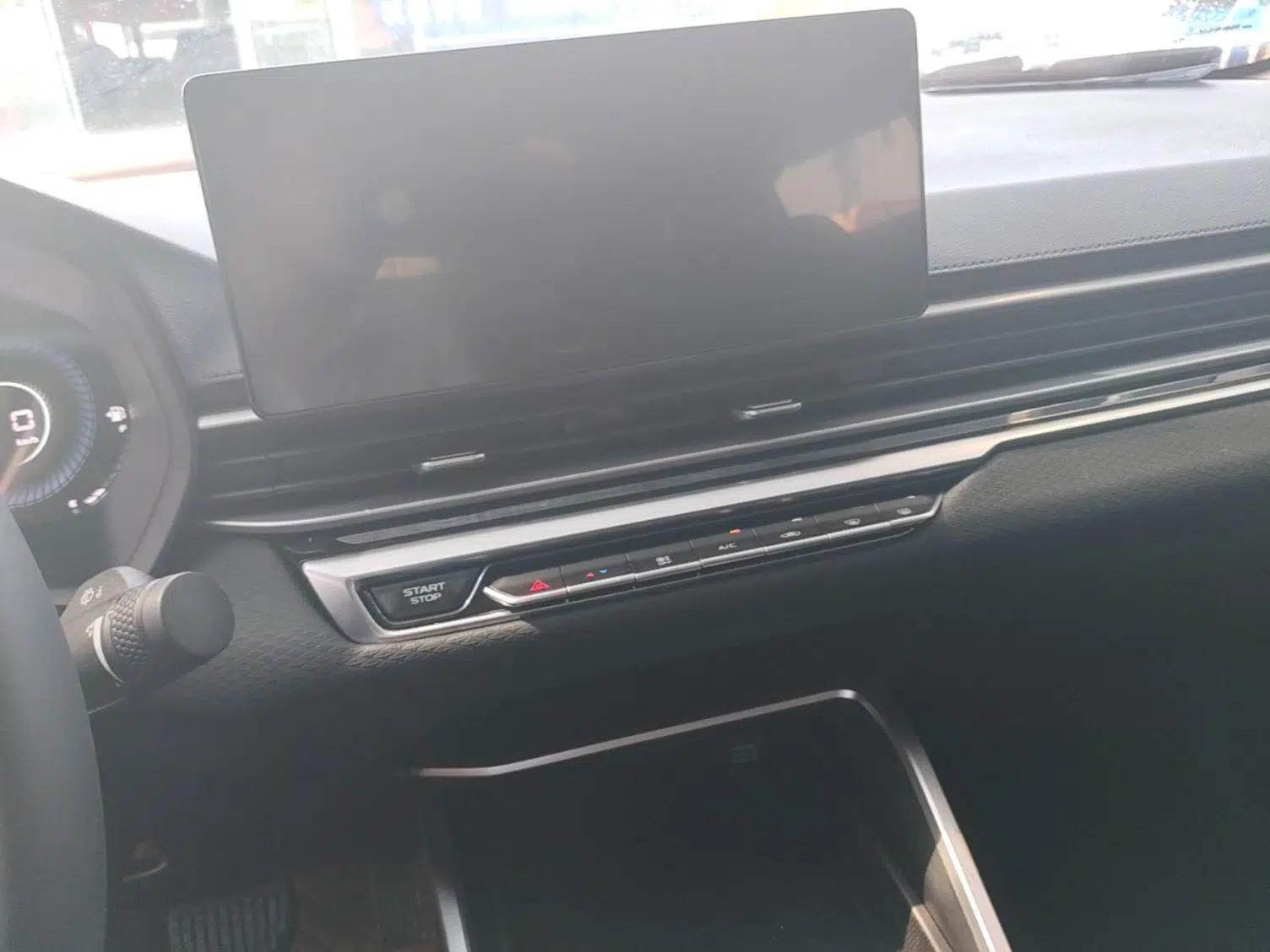 Geely Auto Emgrand 2022 4th Generation 1.5L CVT Luxury Model — миниатюра 15
