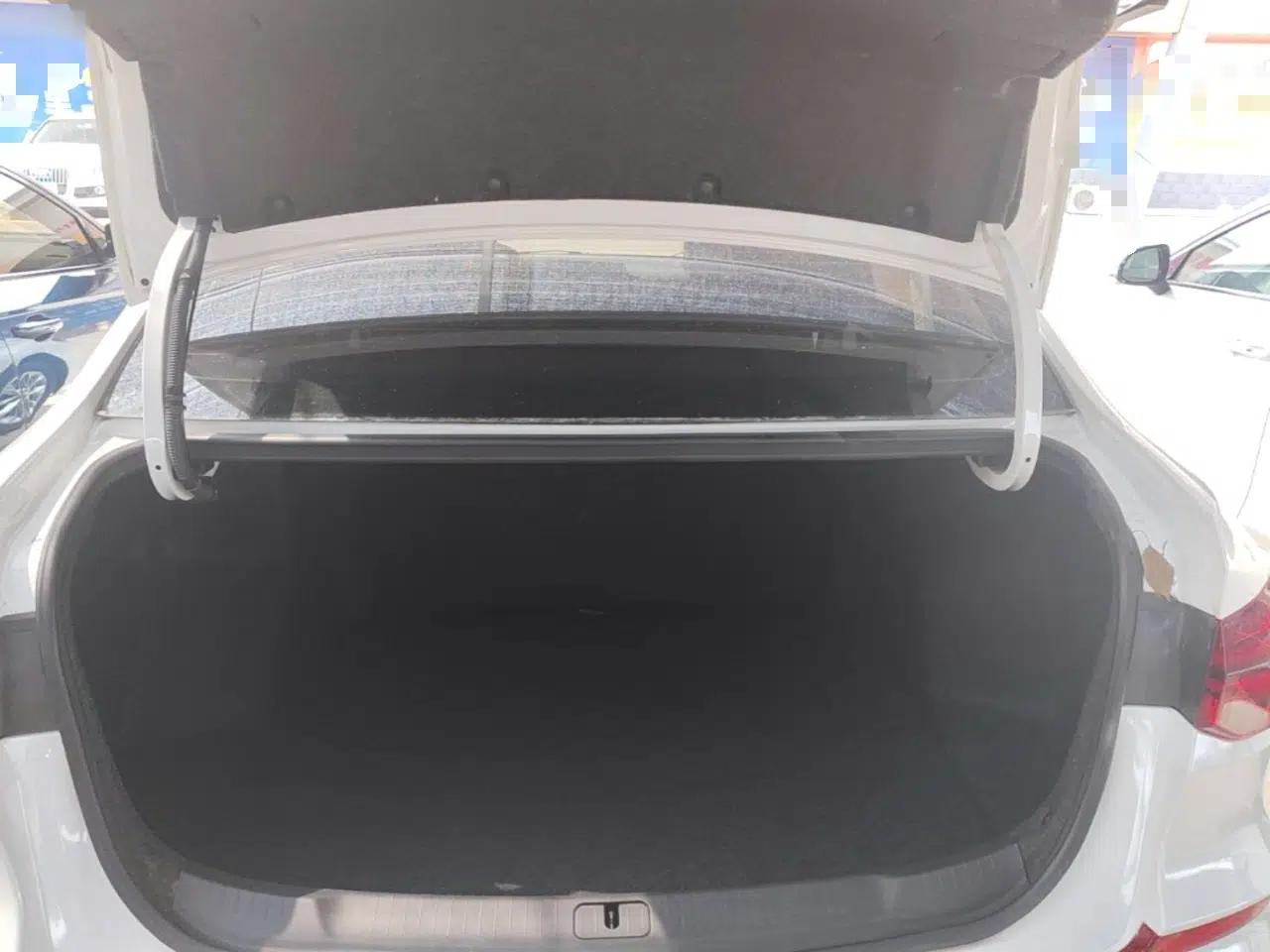 Geely Auto Emgrand 2022 4th Generation 1.5L CVT Luxury Model — миниатюра 22