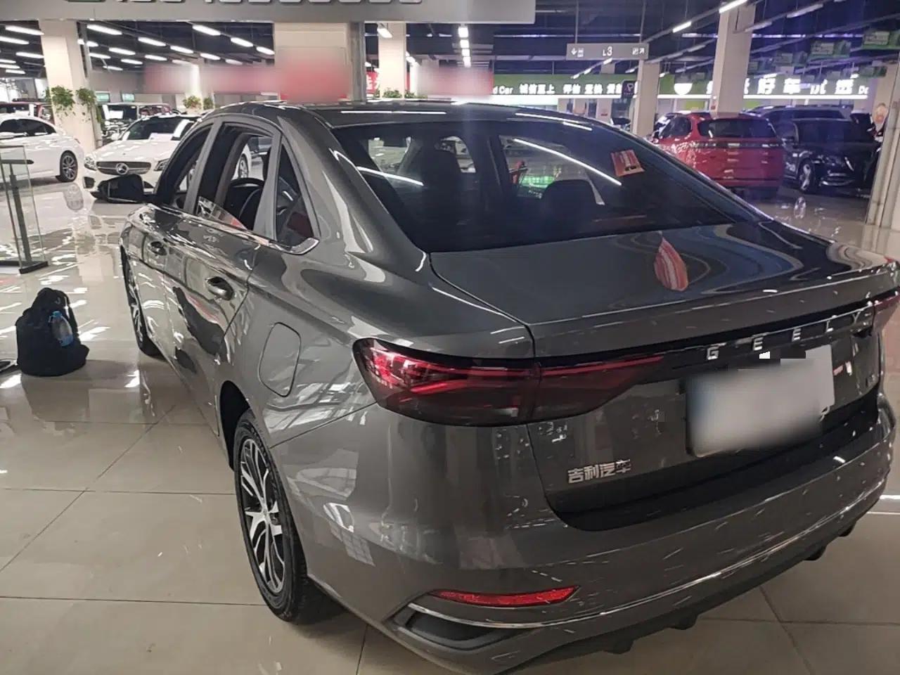 Geely Auto Emgrand 2023 4th Generation Champion Edition 1.5L CVT Luxury Model — миниатюра 4