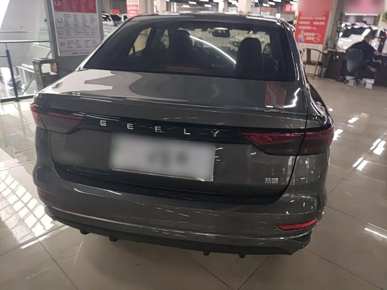 Geely Auto Emgrand 2023 4th Generation Champion Edition 1.5L CVT Luxury Model — миниатюра 5