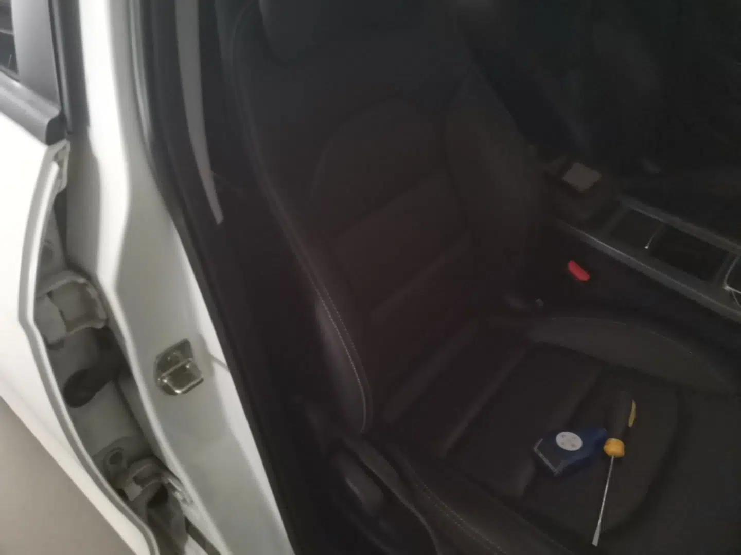 Geely Auto Emgrand 2021 UP 1.5L CVT Luxury Model — миниатюра 19