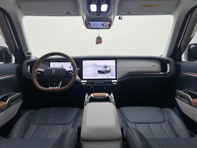 Dark Blue G318 2024 Model, 4WD Air Suspension Version — миниатюра 14