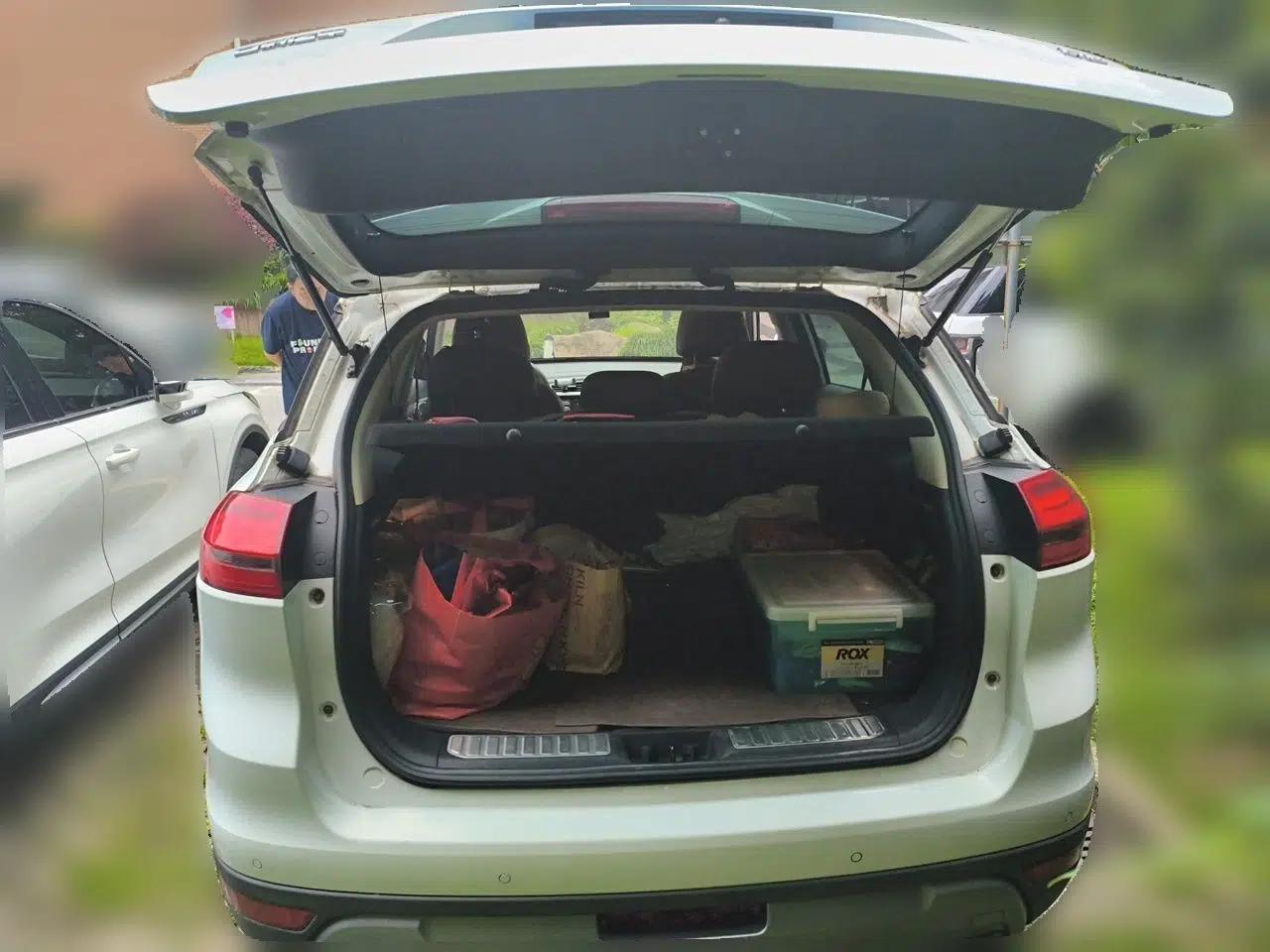 Geely Auto Emgrand X7 Sport 2016 1.8TD Automatic ZhiZun Version — миниатюра 19