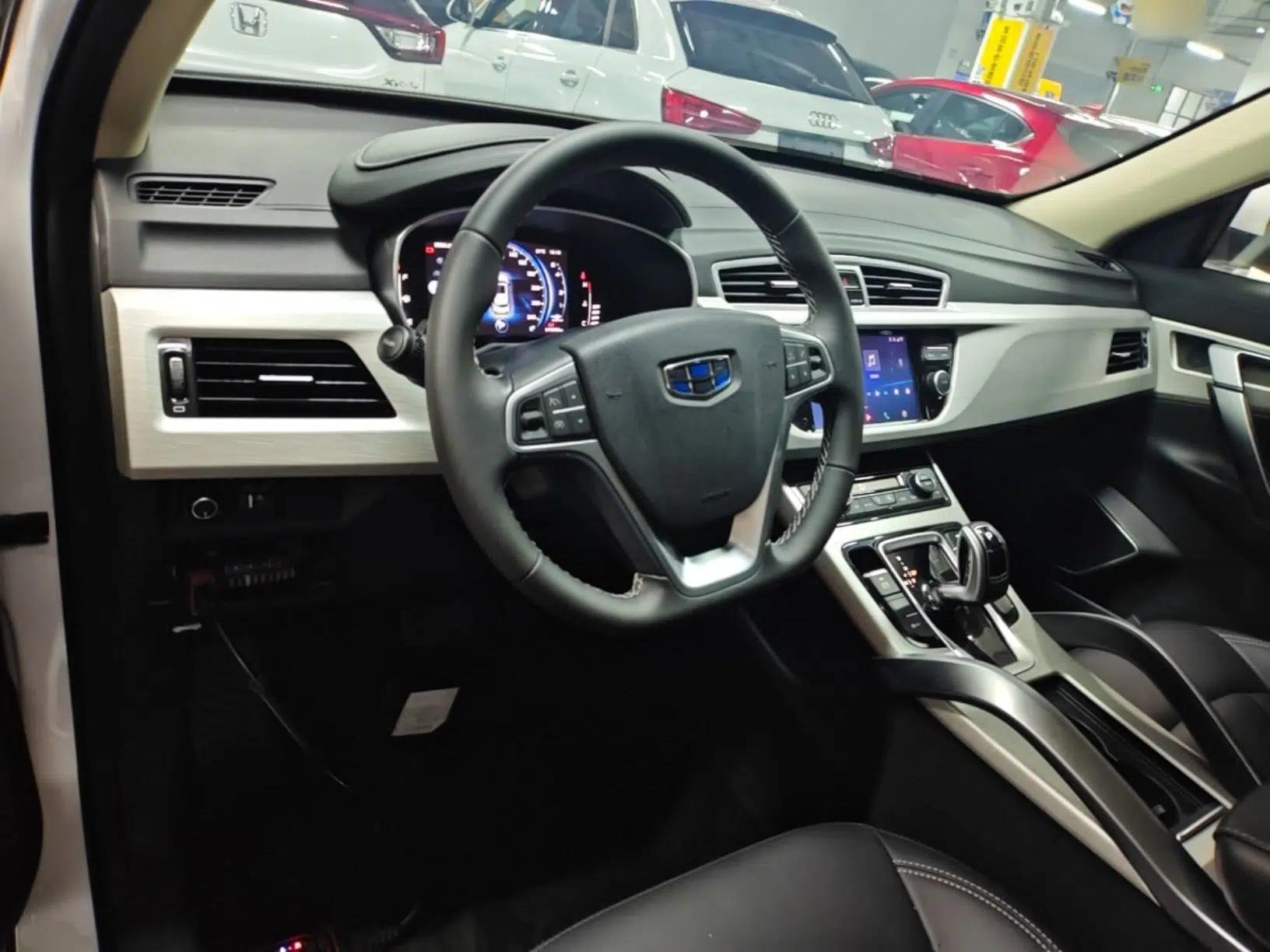 Geely Auto Emgrand X7 Sport 2020 1.8TD DCT Two-Wheel Drive Smart Connect 4G-Enabled Version — миниатюра 12