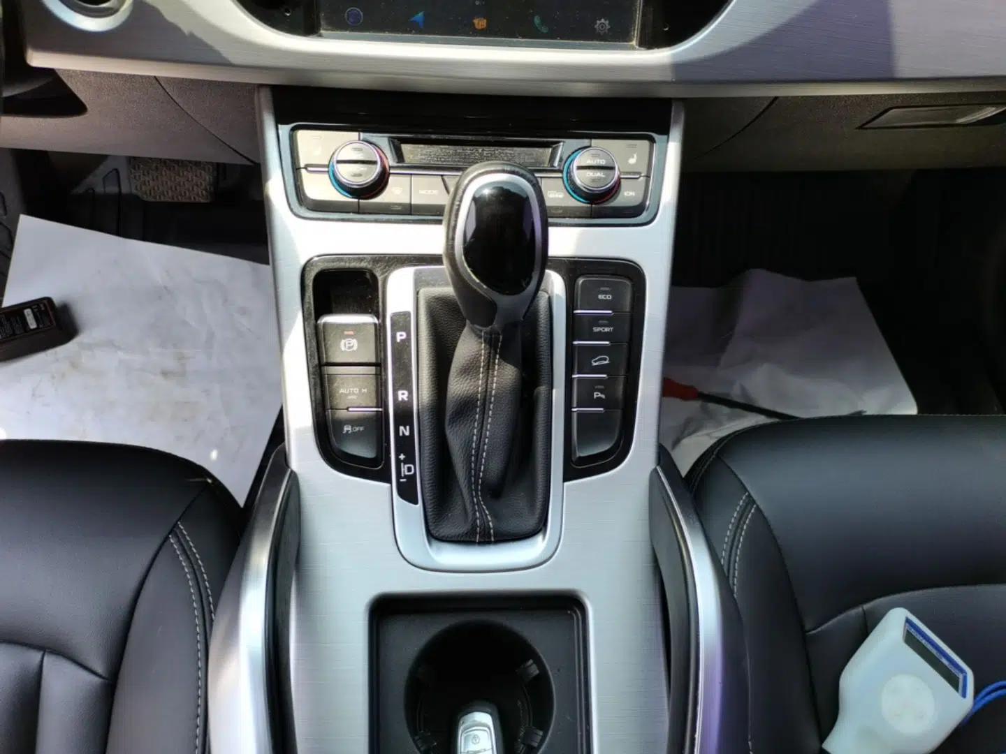 Geely Auto Emgrand X7 Sport 2016 1.8TD Automatic Smart Model — миниатюра 16