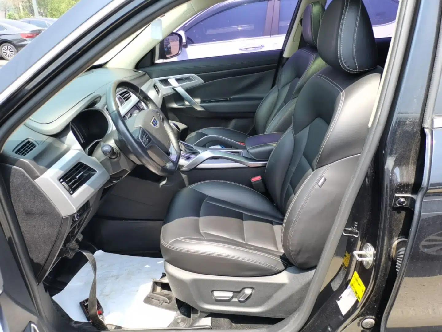 Geely Auto Emgrand X7 Sport 2016 1.8TD Automatic Smart Model — миниатюра 17