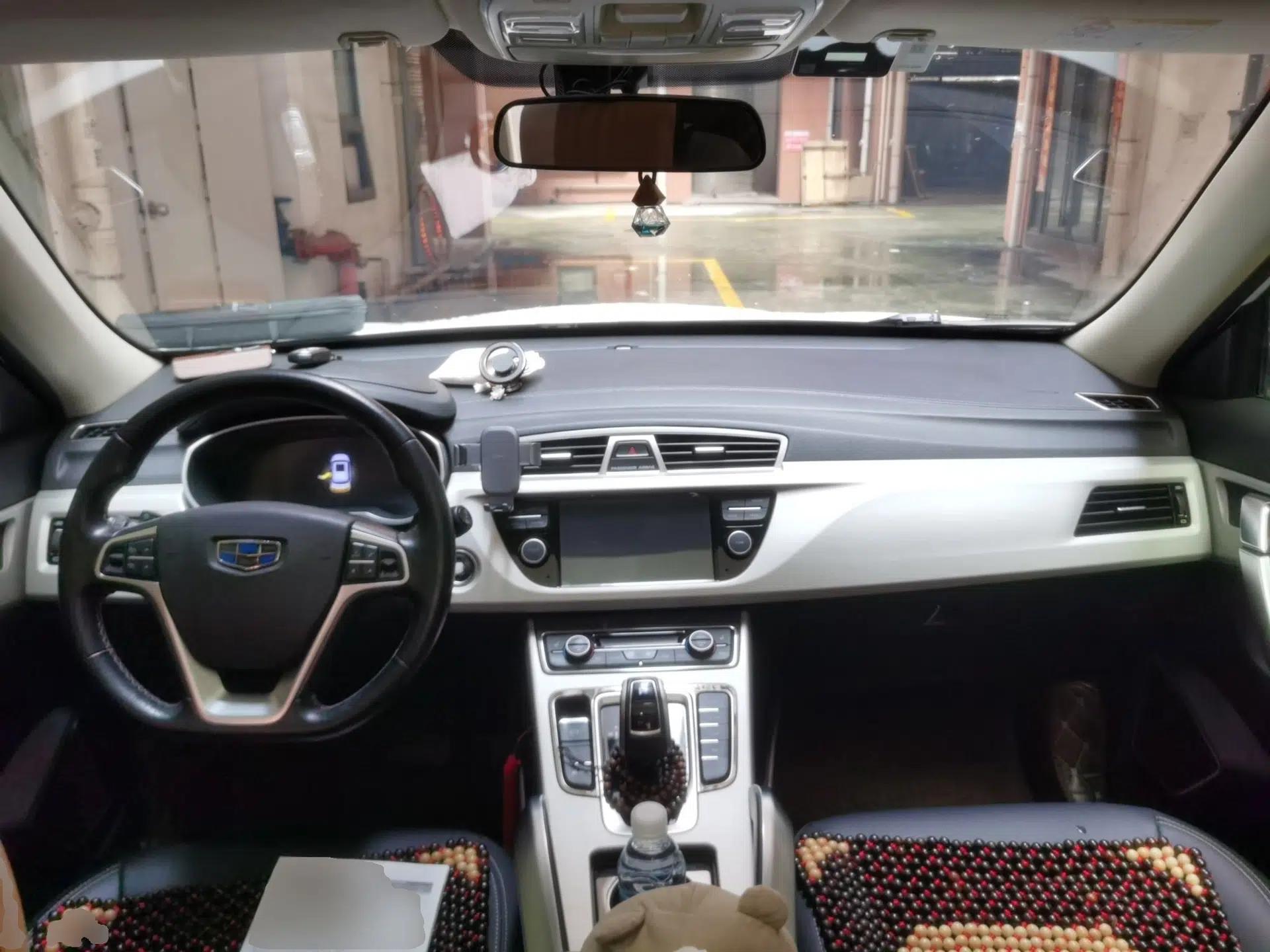 Geely Auto Emgrand X7 Sport 2020 1.8TD DCT Two-Wheel Drive Smart Connect 4G-Enabled Version — миниатюра 9