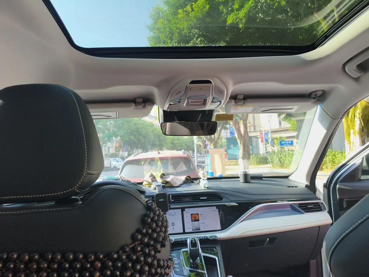 Geely Auto Emgrand X7 Sport 2022 Boyue X 1.8TD DCT ZhiZun Edition — миниатюра 18
