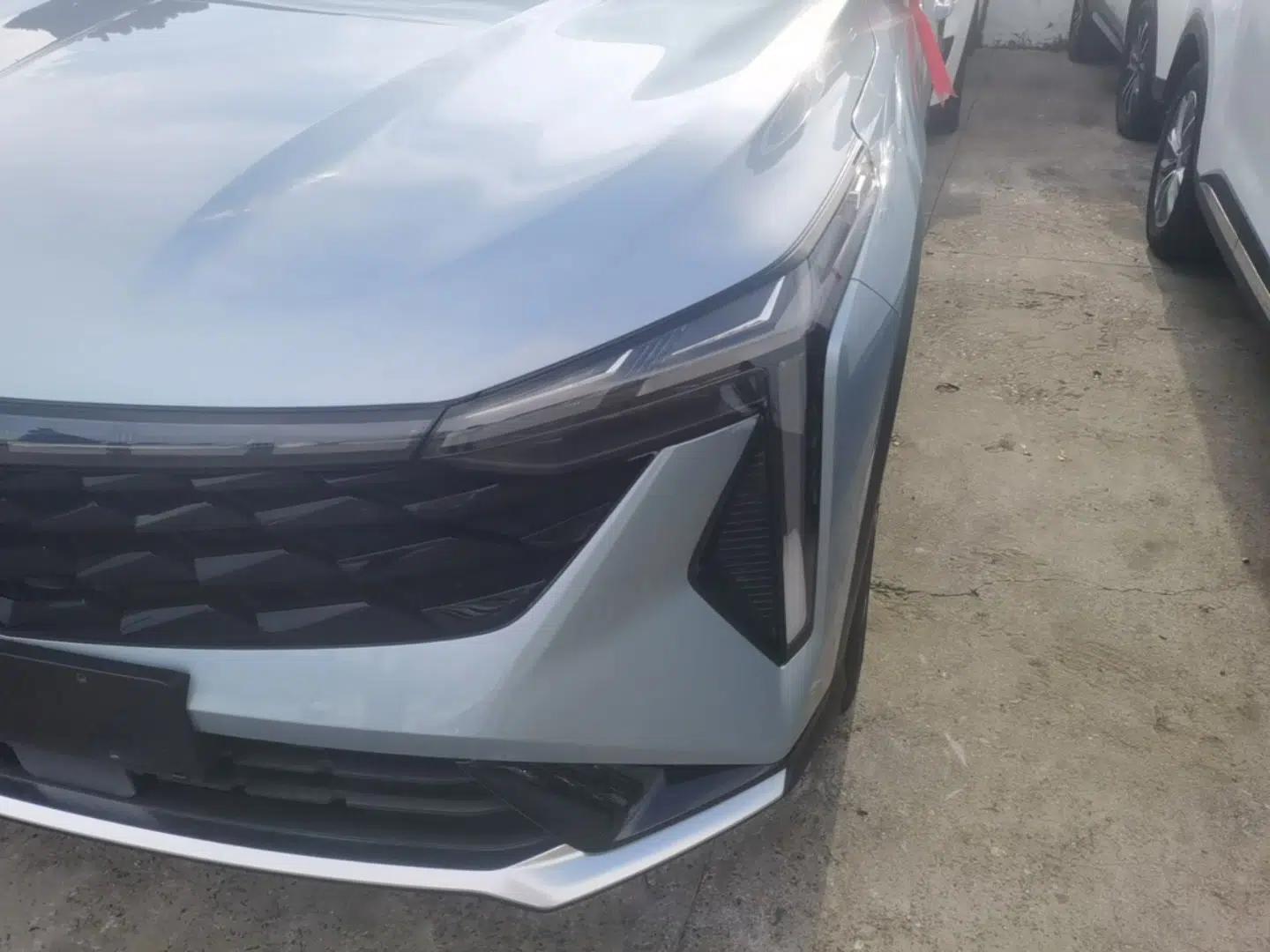 Geely Auto Emgrand X7 Sport 2023 Boyue COOL 1.5TD Smart Connect+ — миниатюра 8