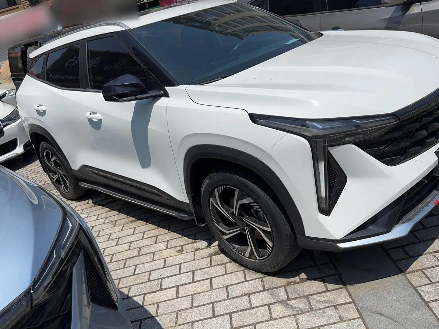 Geely Auto Emgrand X7 Sport 2023 Boyue COOL 1.5TD Friend Edition — миниатюра 3
