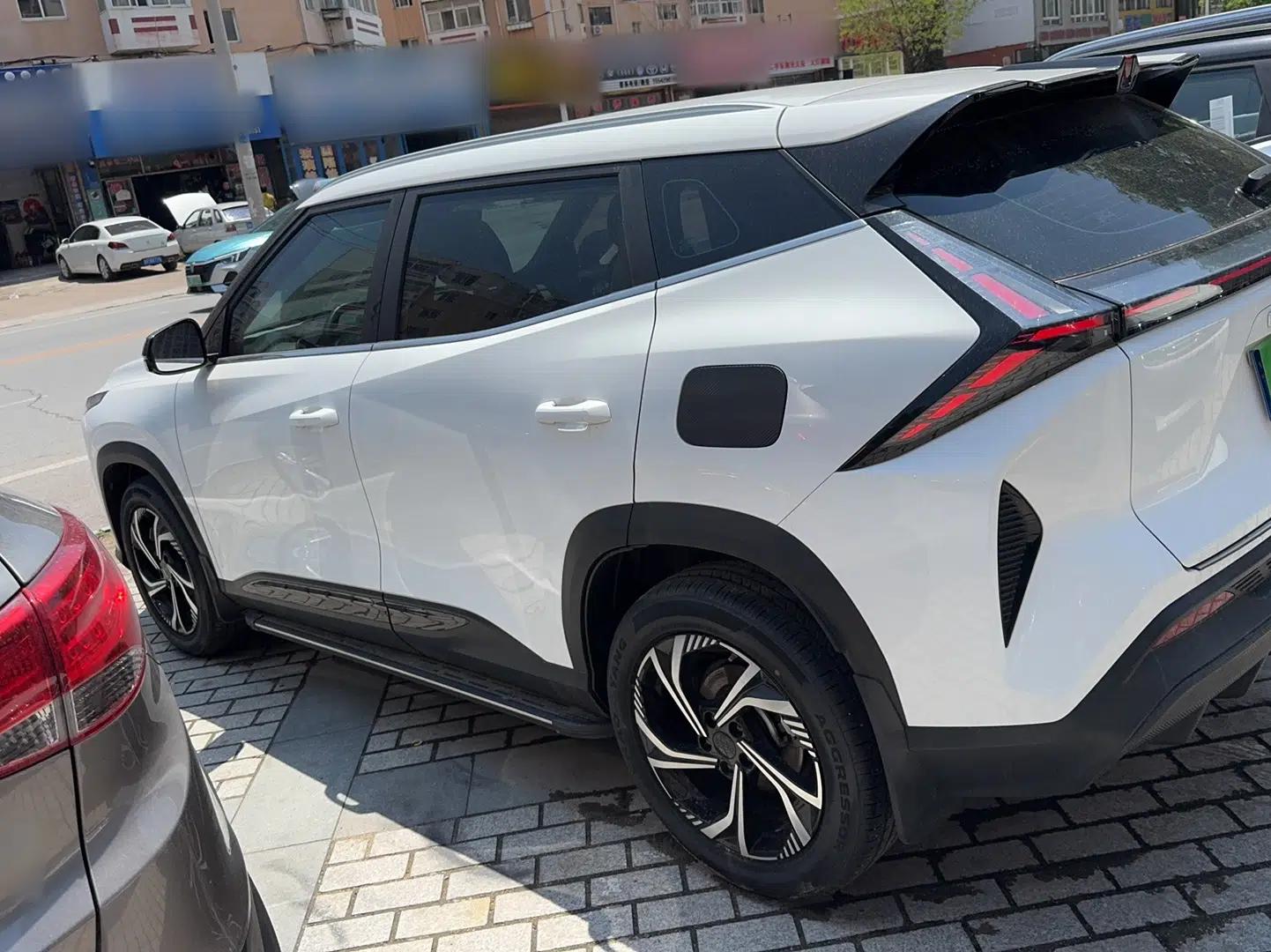 Geely Auto Emgrand X7 Sport 2023 Boyue COOL 1.5TD Friend Edition — миниатюра 6