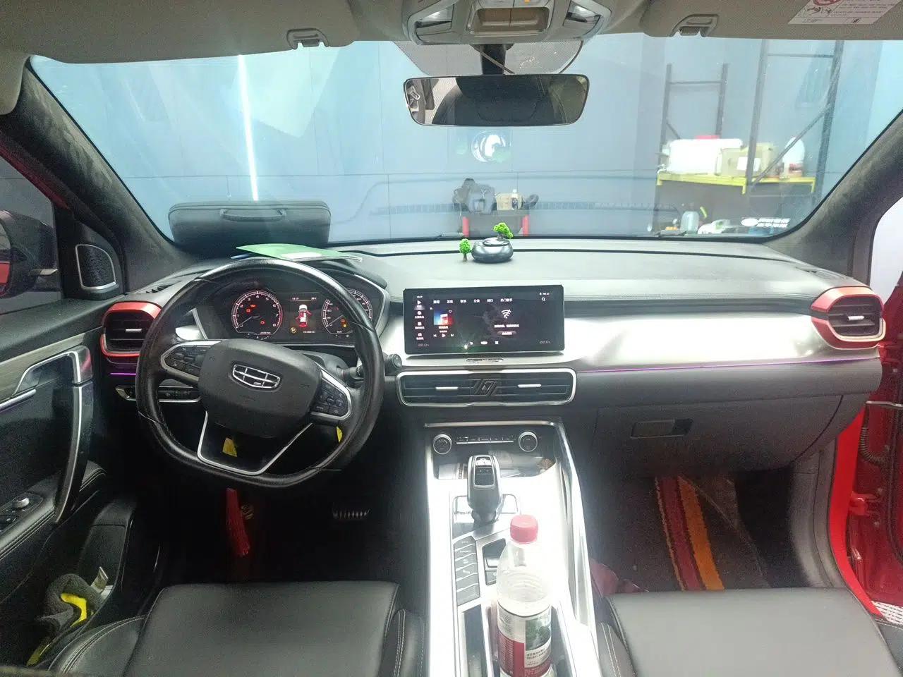 Geely Auto Coolray 2019 260T DCT Knight China VI Standard — миниатюра 18