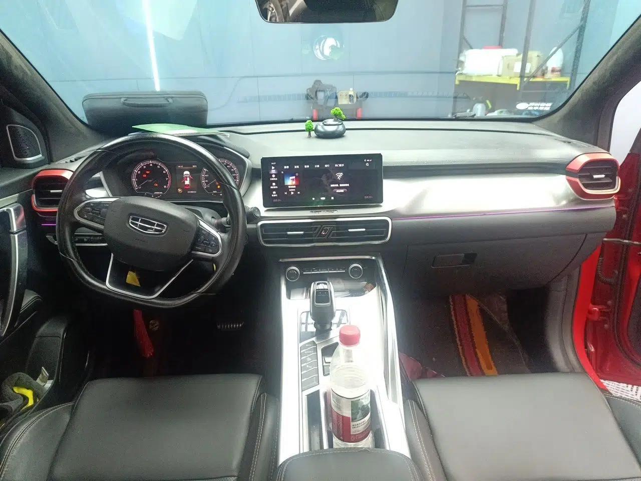 Geely Auto Coolray 2019 260T DCT Knight China VI Standard — миниатюра 9