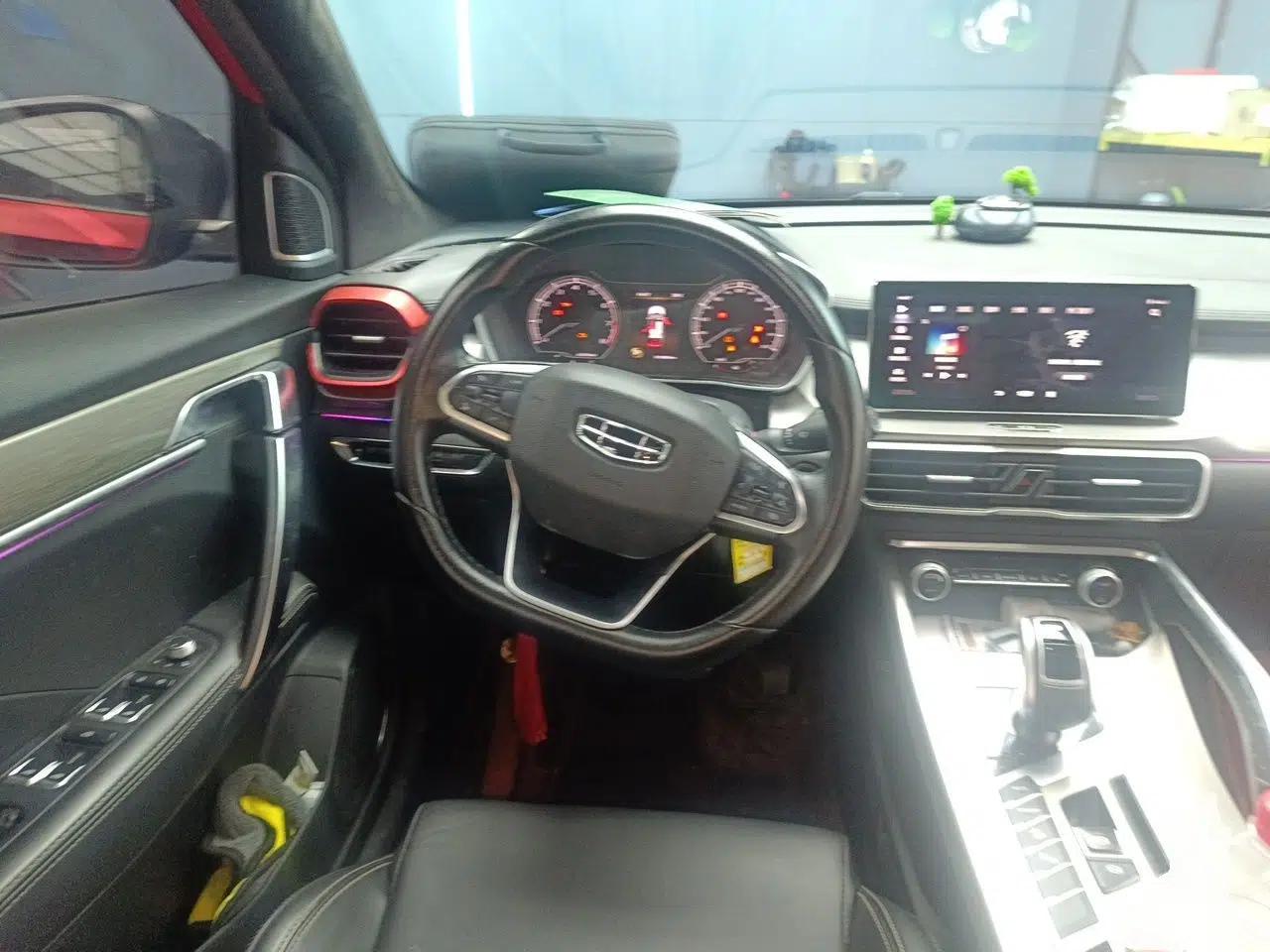 Geely Auto Coolray 2019 260T DCT Knight China VI Standard — миниатюра 10