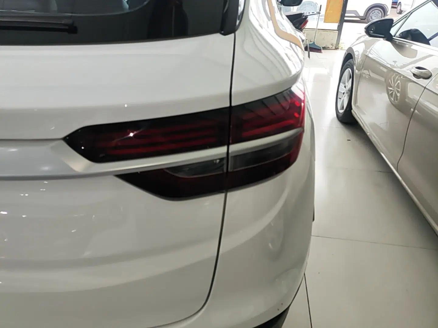 Geely Auto Coolray 2020 Facelift 240T DCT Hunter — миниатюра 9