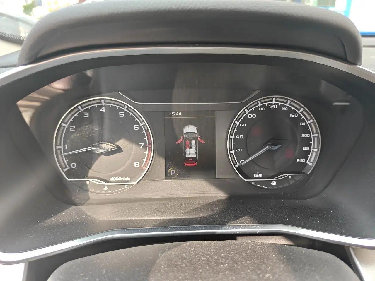 Geely Auto Coolray 2020 Facelift 240T DCT Hunter — миниатюра 10
