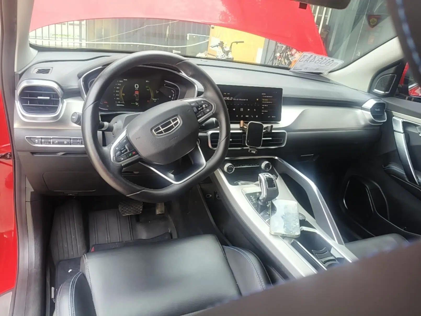 Geely Auto Coolray New Energy 2019 260T DCT Knight — миниатюра 12
