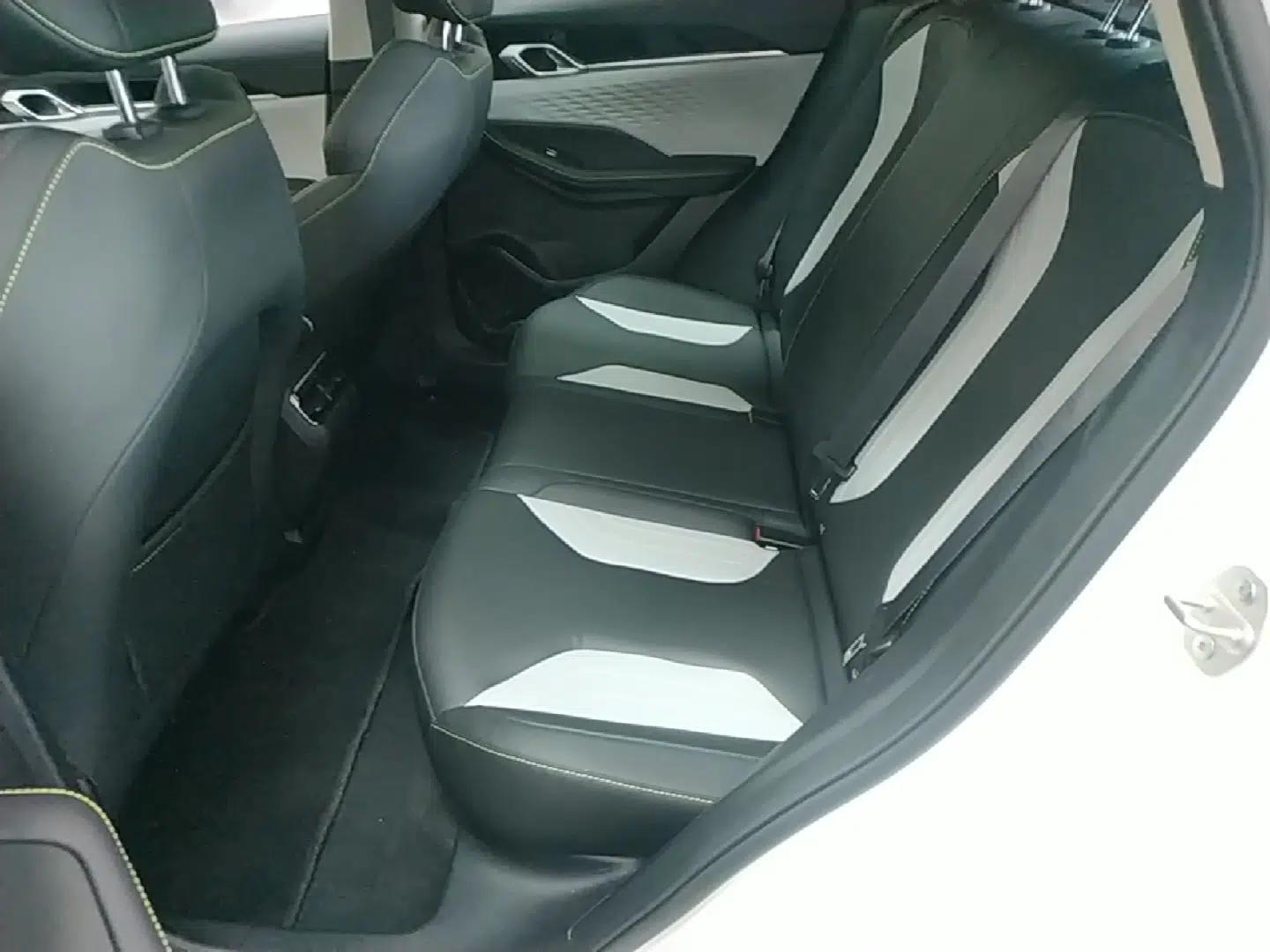 Geely Auto Coolray 2023 Bin Yue COOL 1.5TD DCT Champion Edition — миниатюра 20