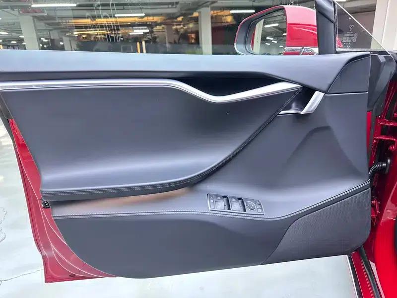 Model S 2017 75 — миниатюра 20