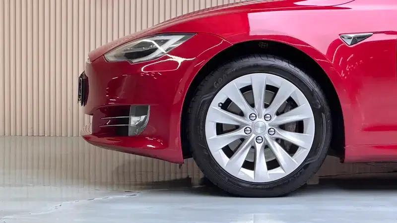 Model S 2017 75 — миниатюра 10